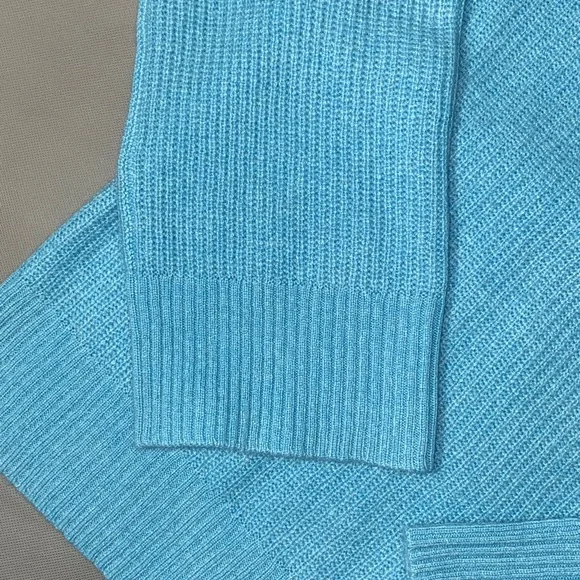 Vineyard Vines Light Aqua Blue Crew Neck Sweater Women’s 100% Cashmere Size L - Picture 4 of 9
